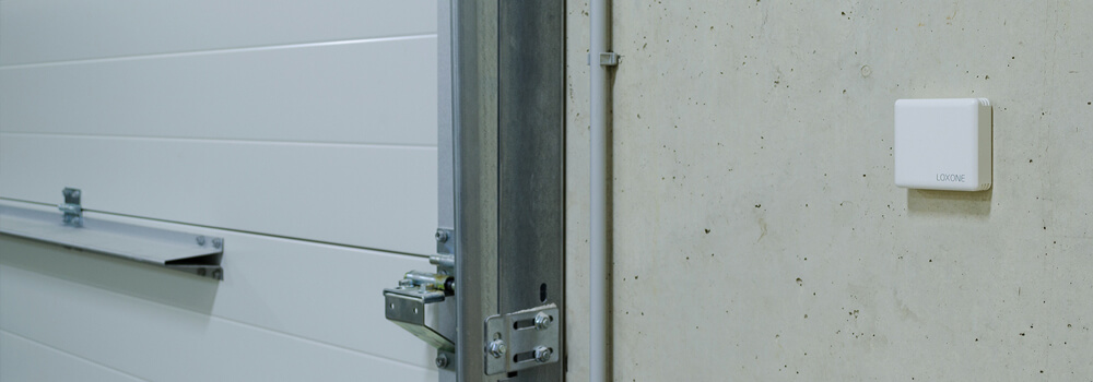 loxone-temperatur-feuchtefuehler-montiert-blog-2