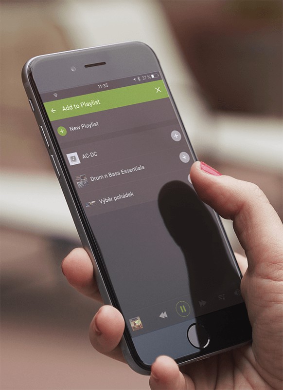 Playlist (seznam skladeb) v Loxone aplikaci