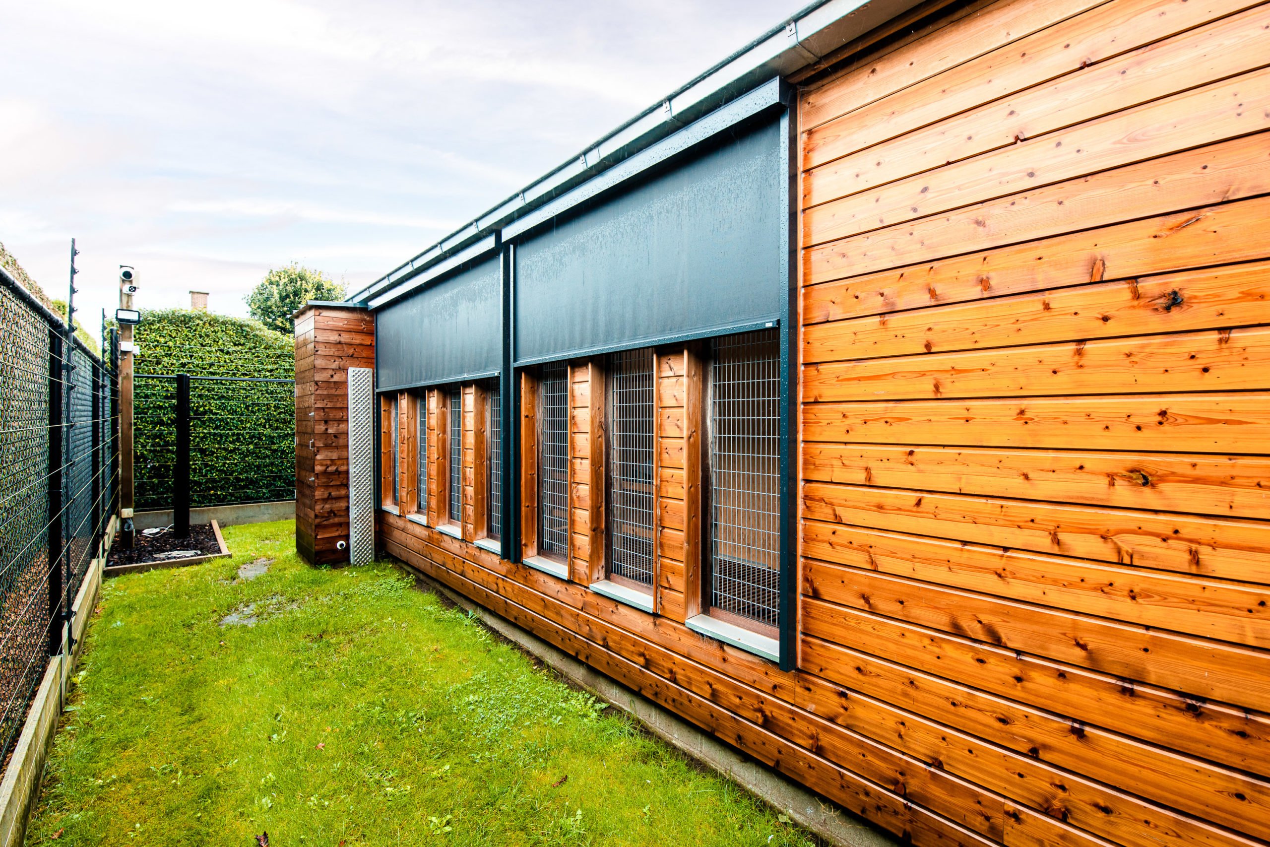 Ochrana proti větru holubích kotců