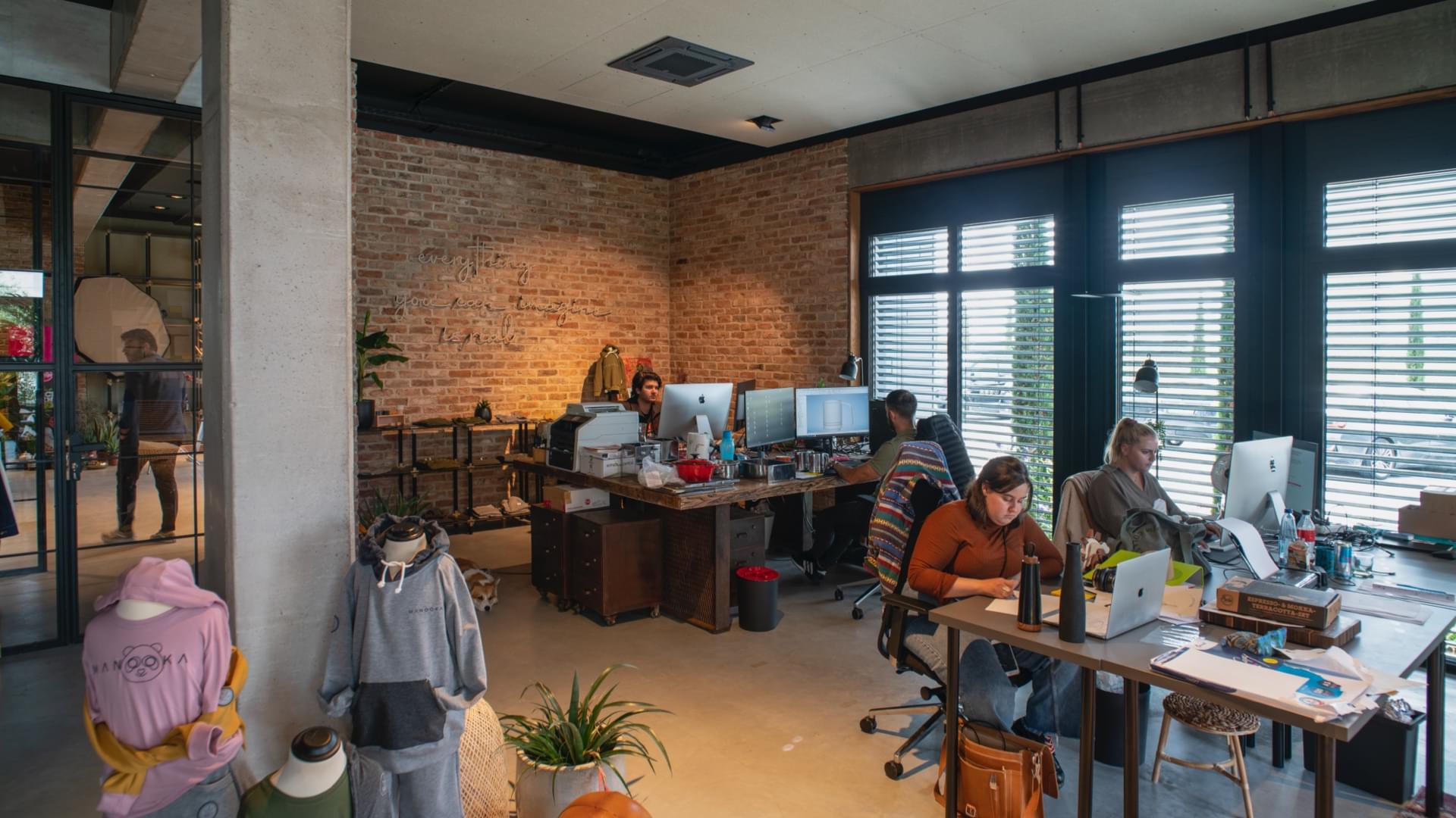 ph-blog-sallyconvalley-12@2x Sallycon_Valley