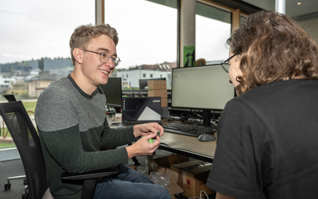Success Story: Software-Entwickler bei Loxone