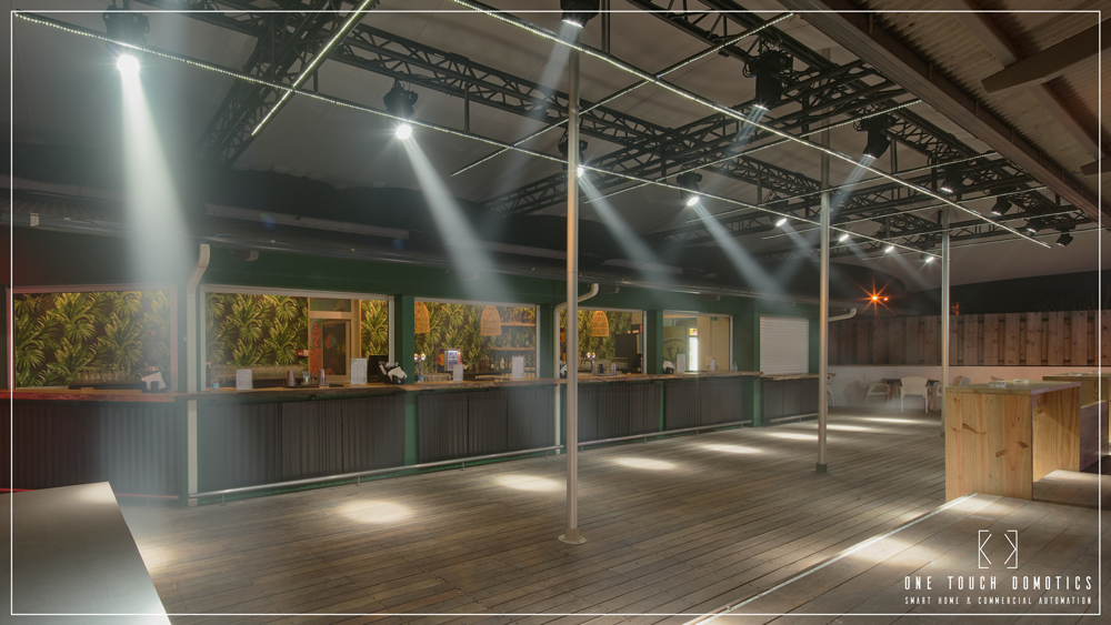 Nightclub white lighting