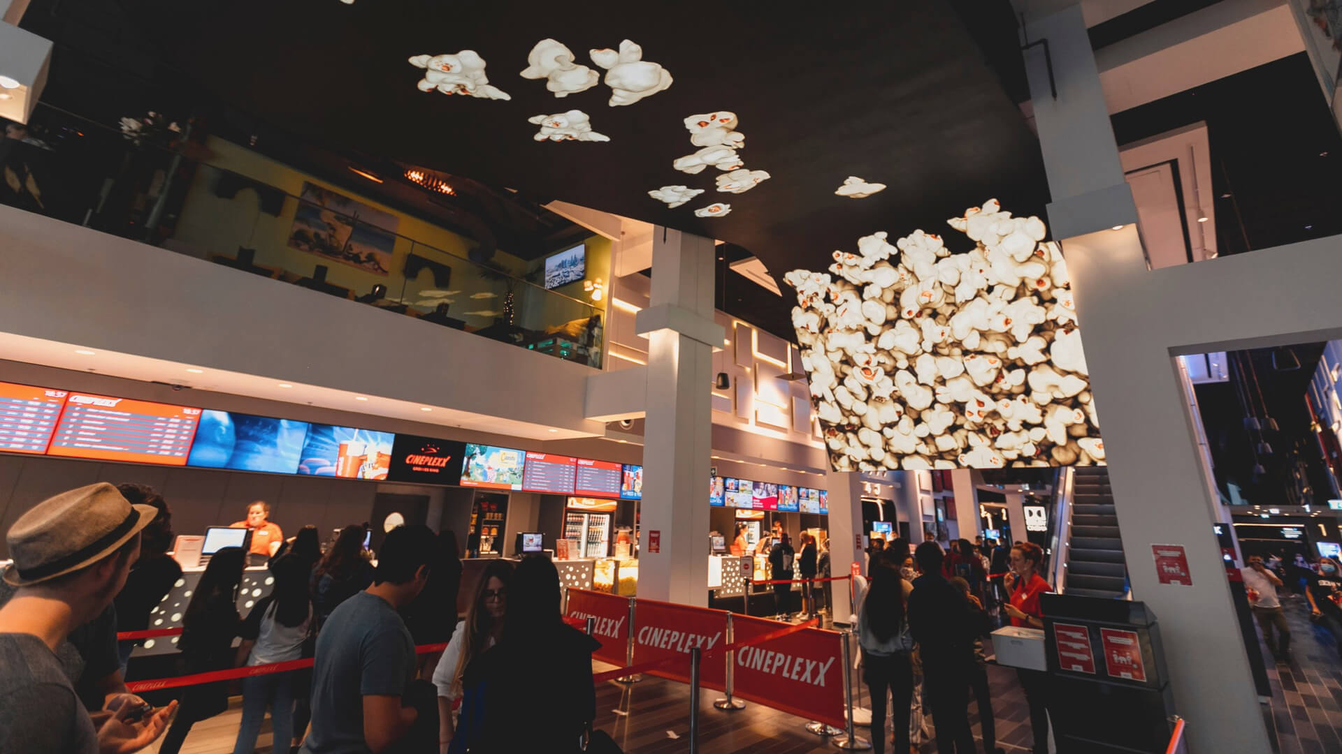 Blog-cineplexx-food-counters-C Cineplexx Millennium City Wien