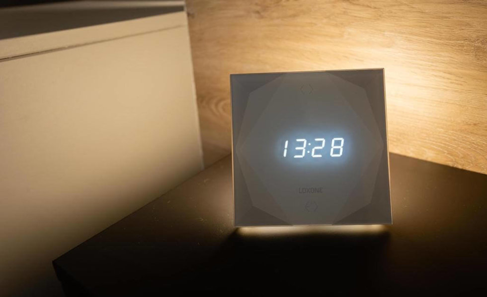 Touch-nightlight-by-wooden-wall