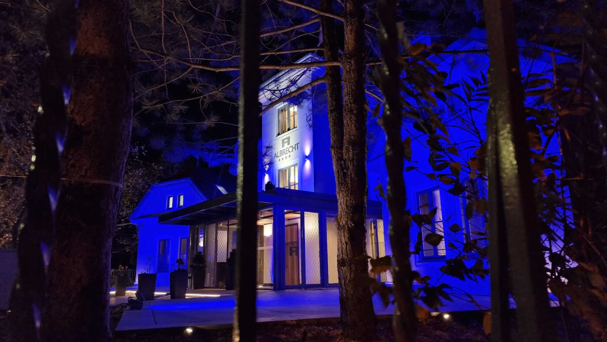 Hotel Albrecht počas noci