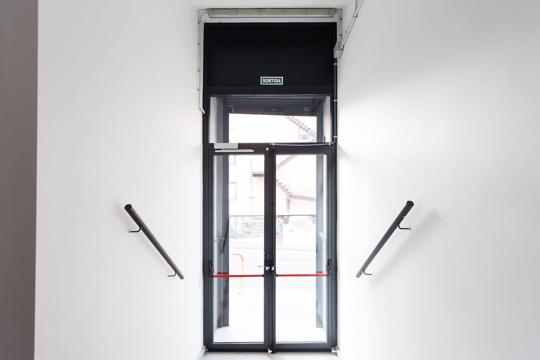 Entryway with sensors