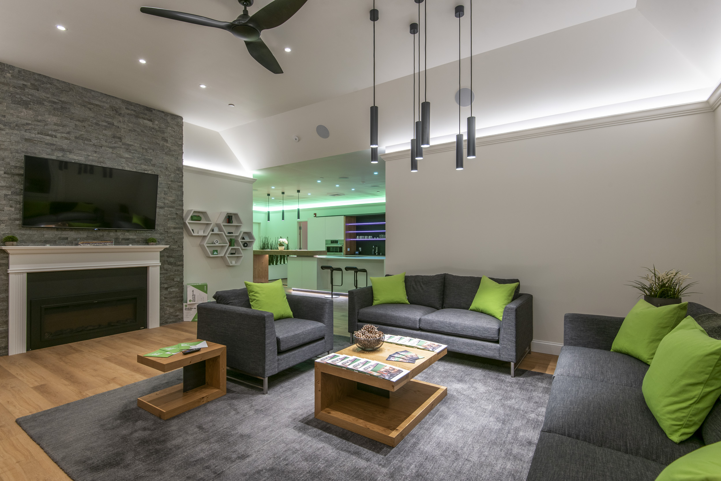 Smart ceiling fan, smart fireplace and smart shading with the Bond Bridge Pro and Loxone.