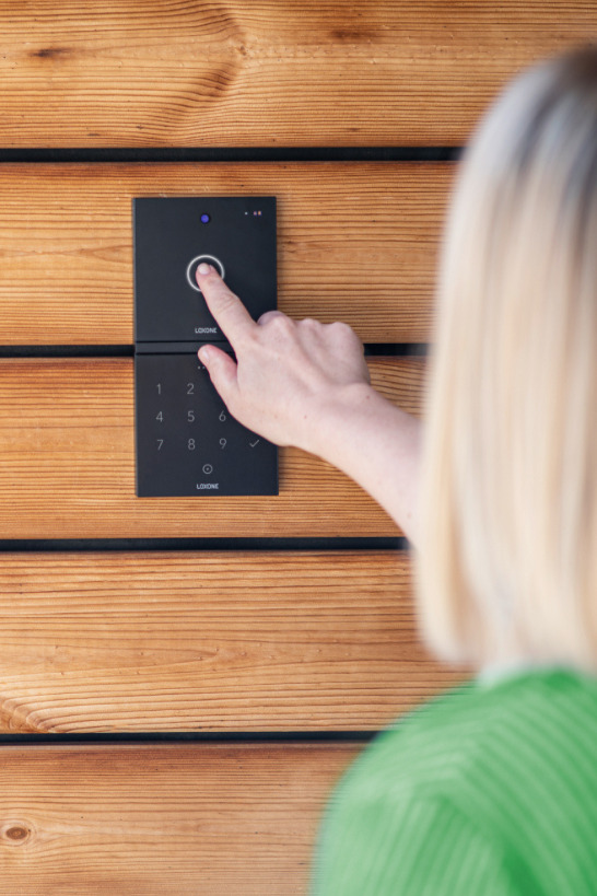 Smart access Loxone intercom