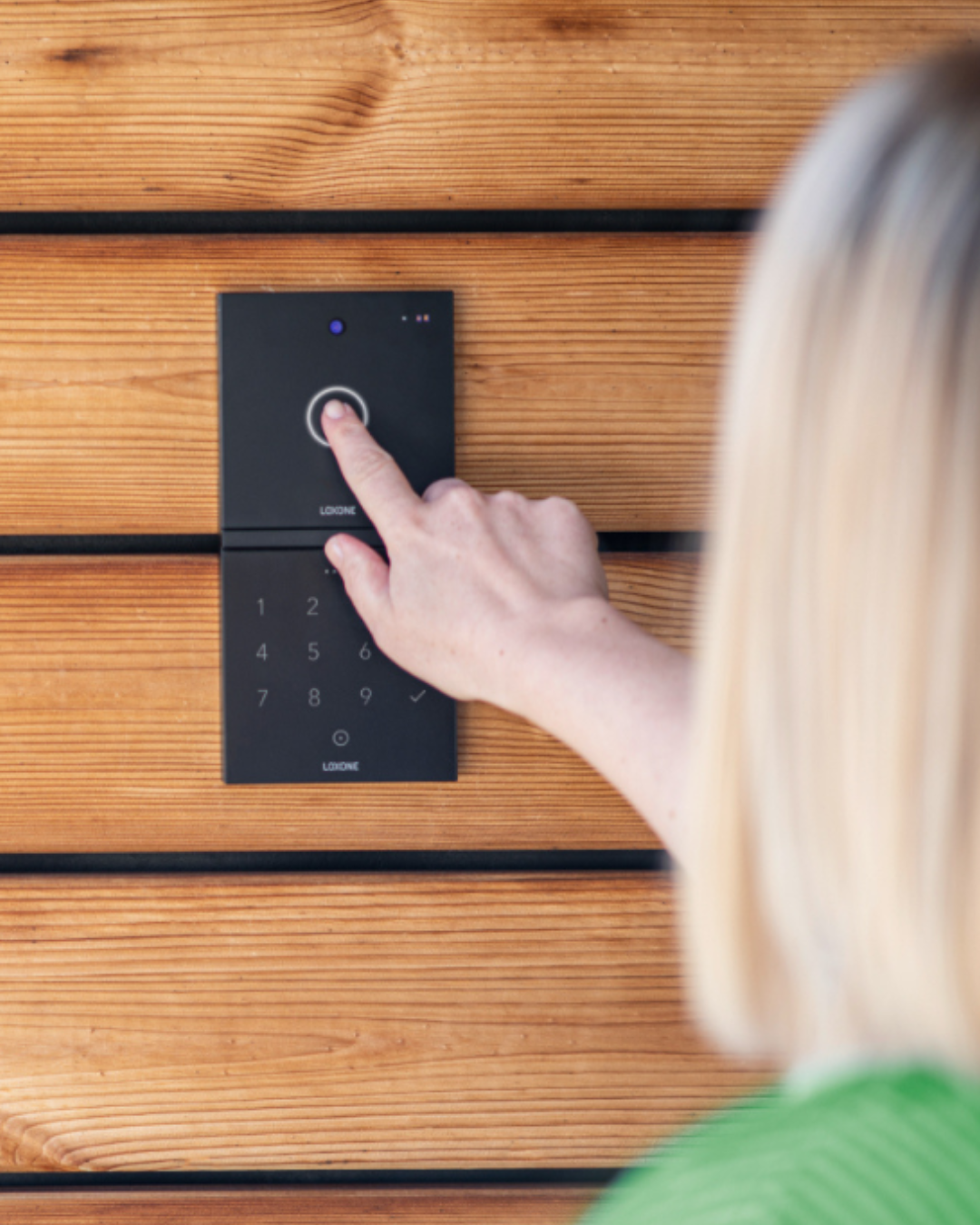 access control security system Loxone intercom