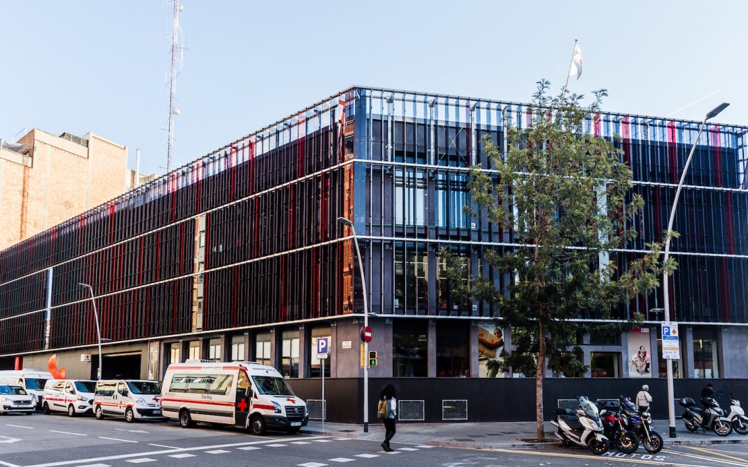 Edificio de la Cruz Roja en Barcelona
