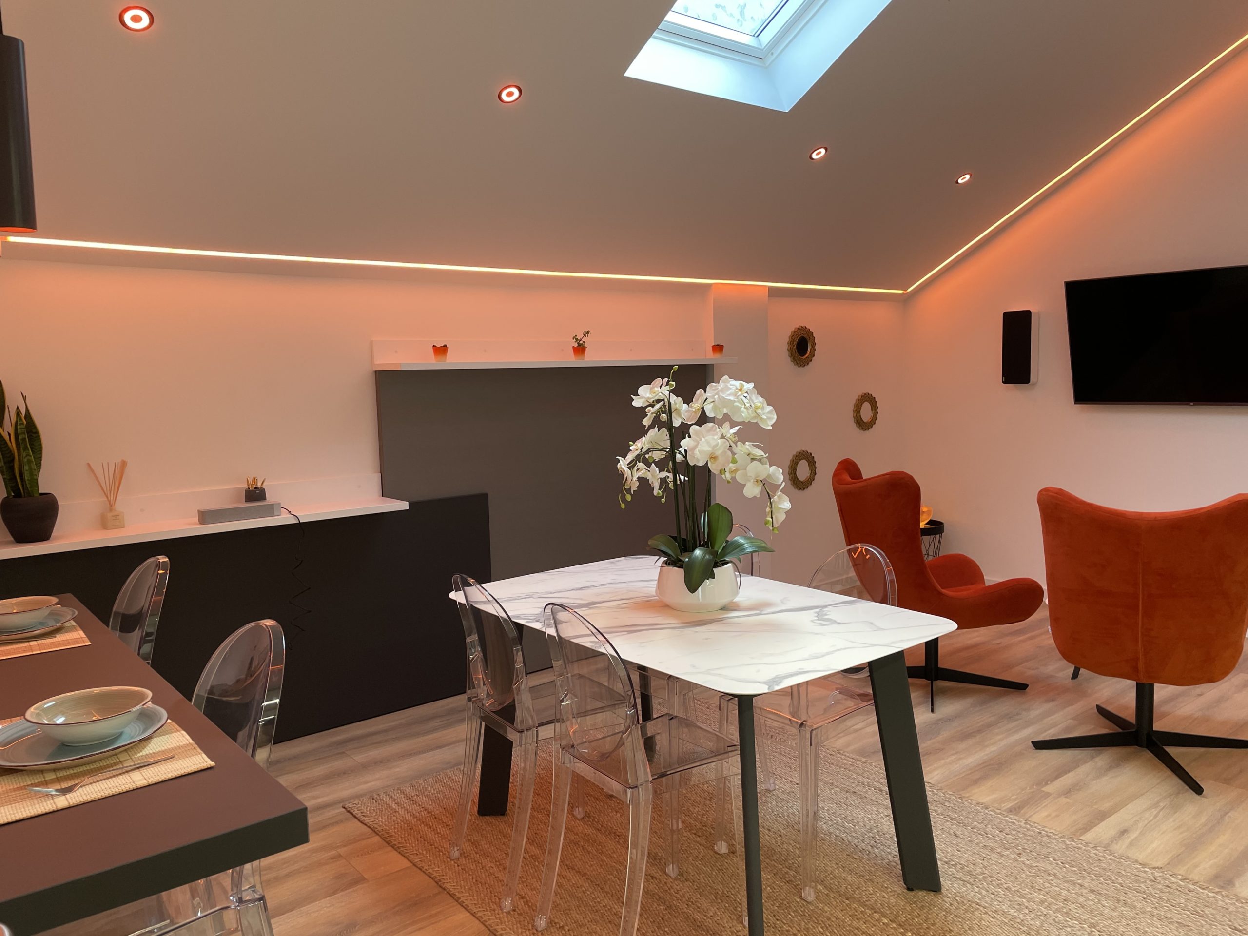 innovotics iluminación