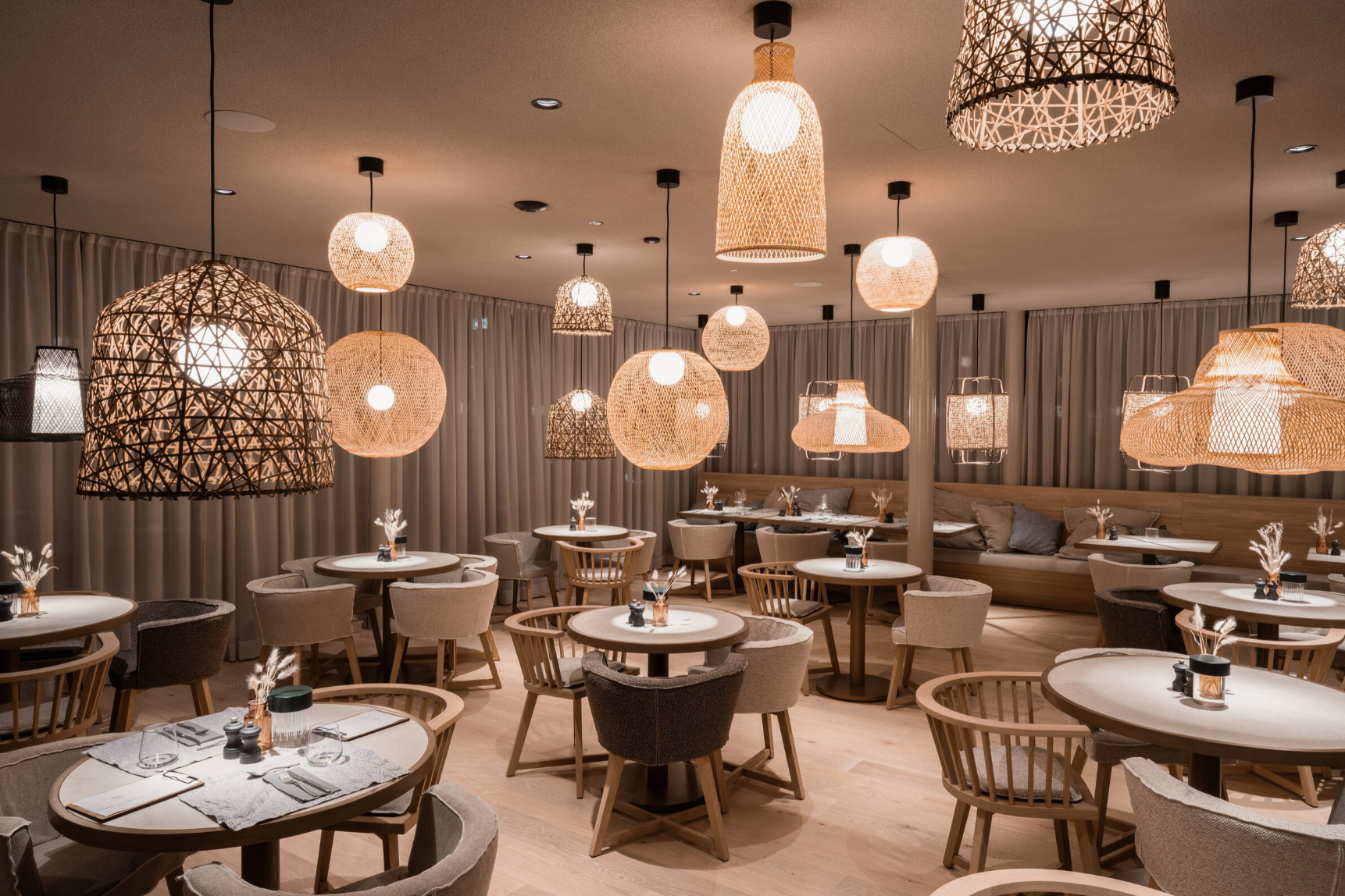 DALI Beleuchtung im Hotel Nils am See automatisiert mit Loxone.