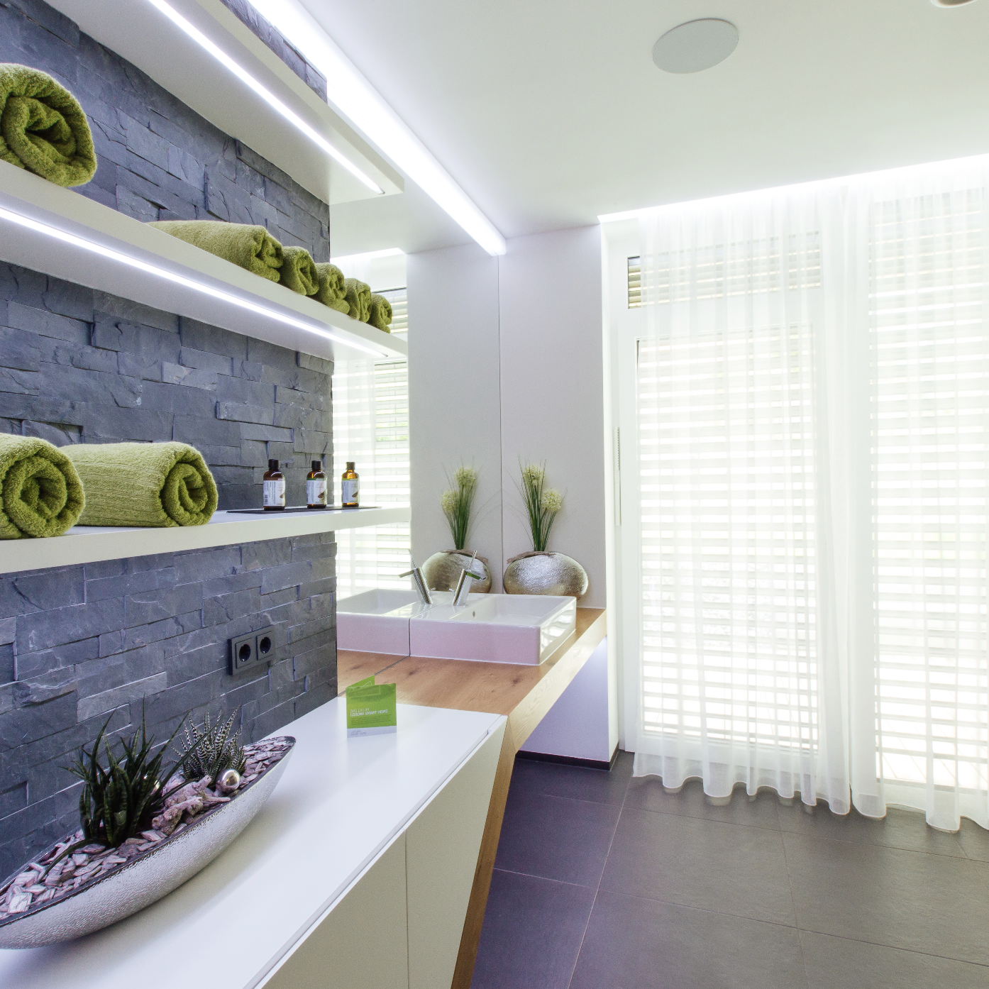 quelle puissance éclairage pour lumière parfaite salle de bain