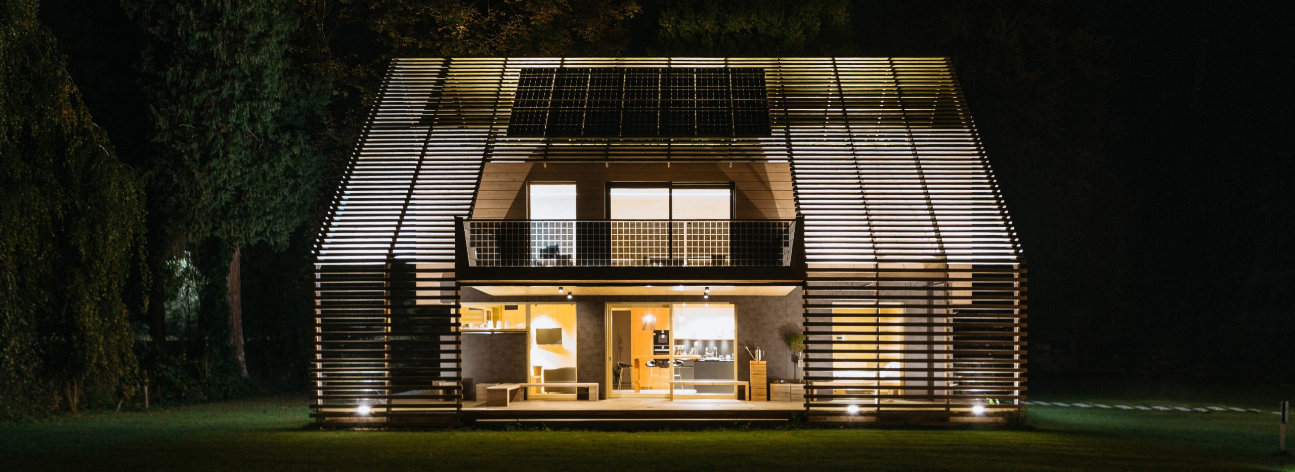 utilisateurs d'un bâtiment tertiaire sensibilisés aux bonnes pratiques énergétiques