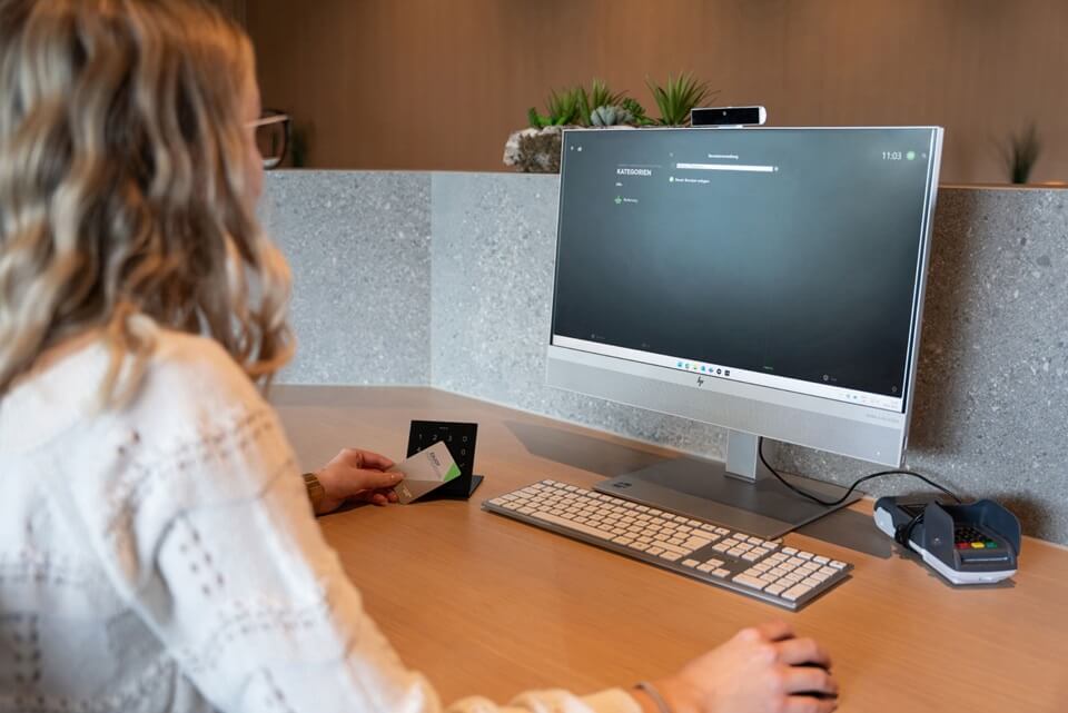 PH-Women-Reception-Loxone Načtení karty do softwaru a nastavení uživatele