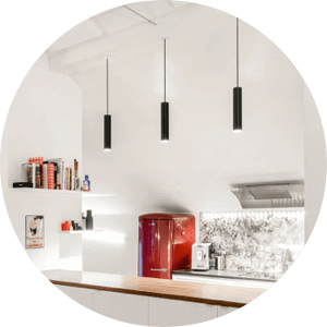 Cucina con illuminazione d'accento