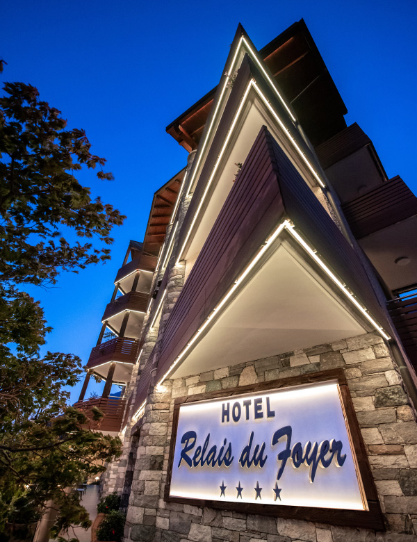 PH-Portrait-Blog-Hotel-Relay-du-Foye-2 Bottle of wine