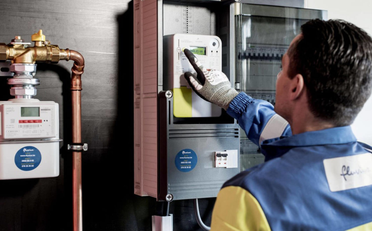 Eenvoudig een digitale meter uitlezen met Youless en Loxone