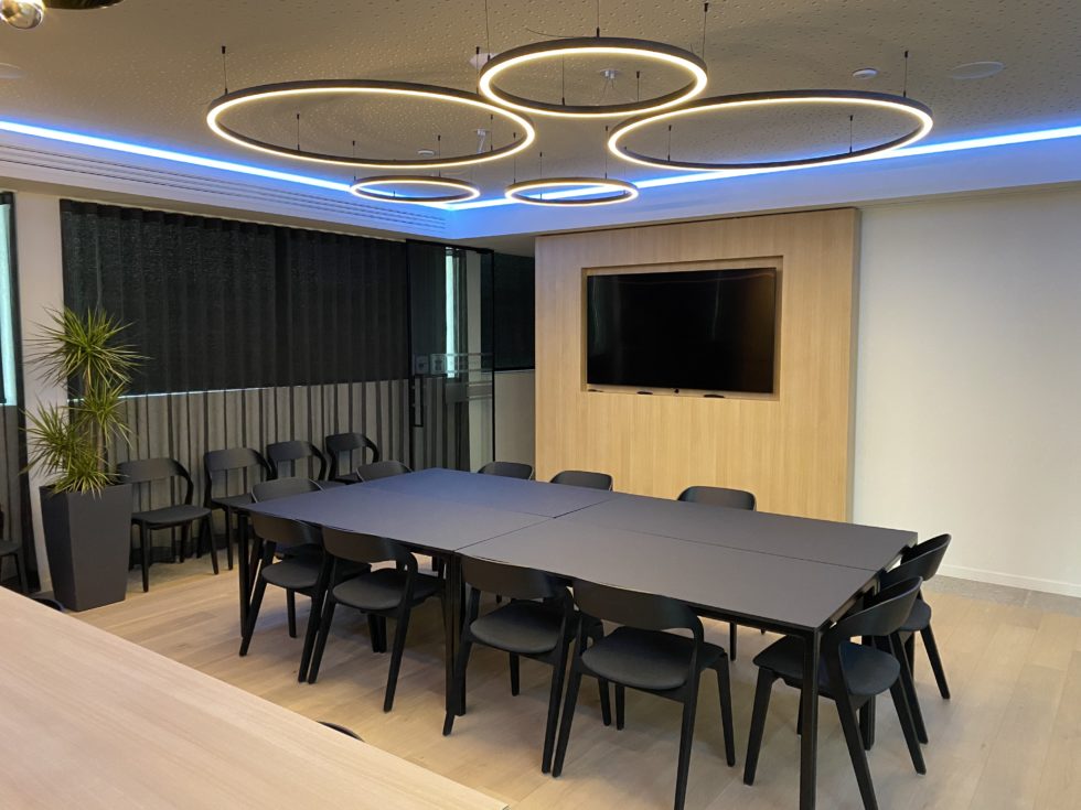 SamElek implementeert Loxone in smart office