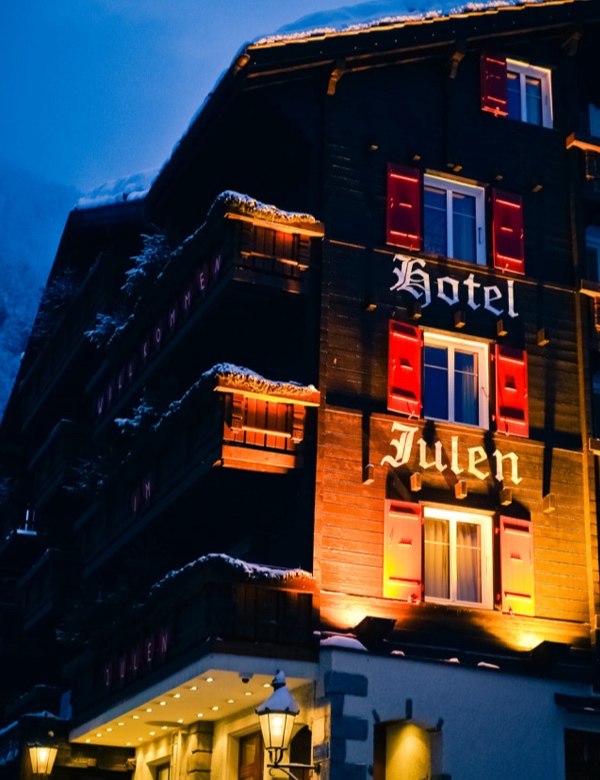 Widok na Hotel Julen