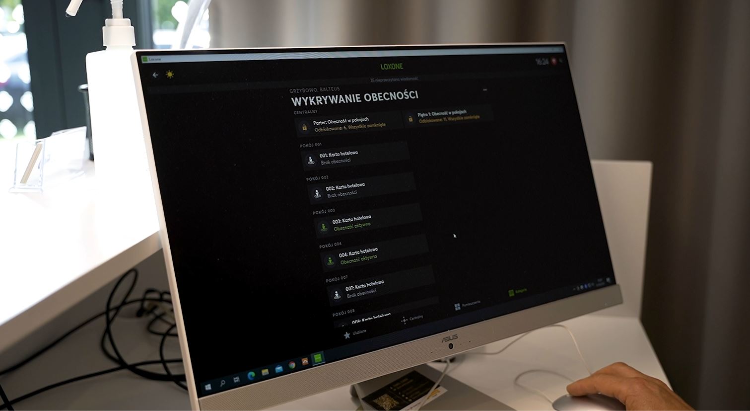 Aplikacja Loxone w recepcji Balteus