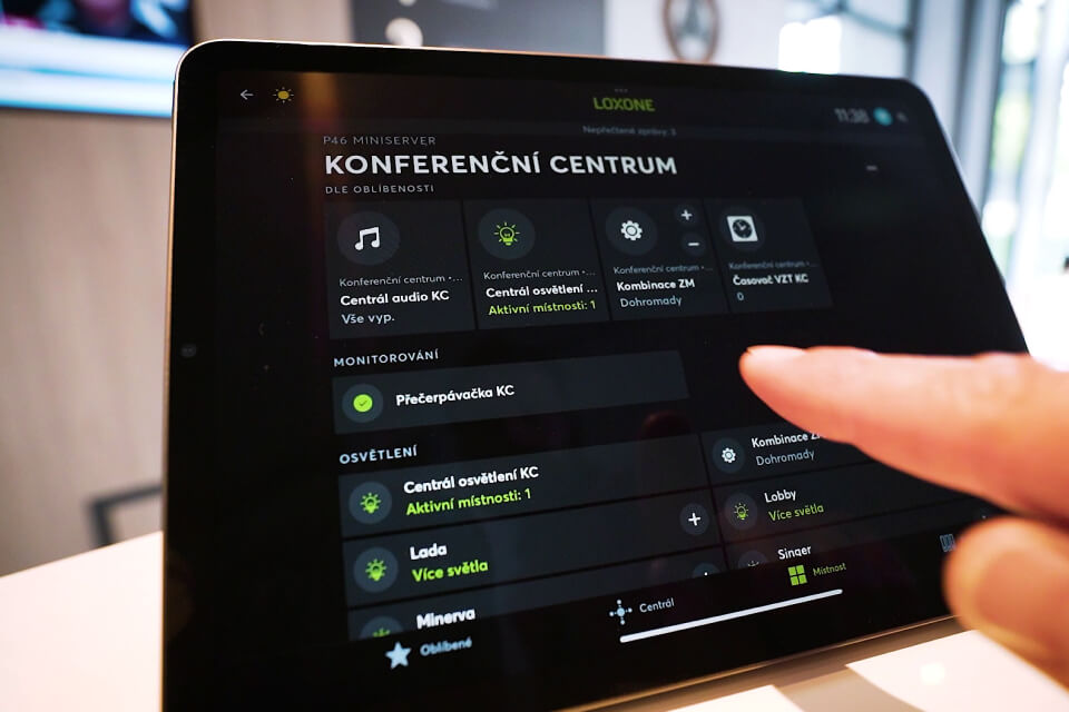 Zarządzanie automatyką z Loxone App na tablecie