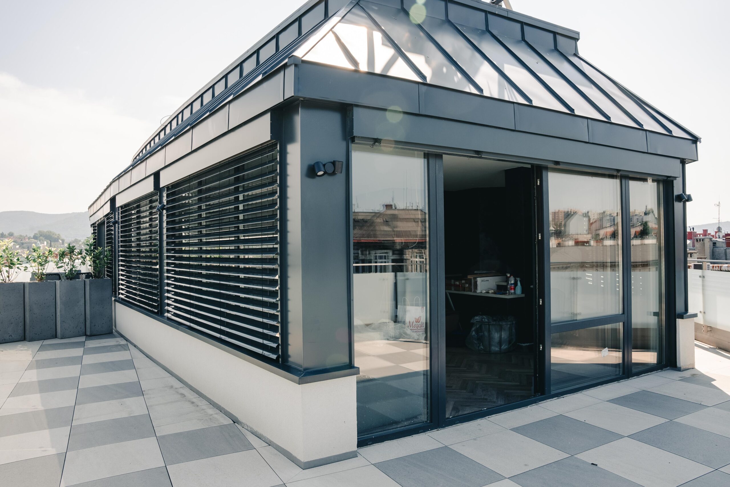 Showroom Loxone z zewnątrz