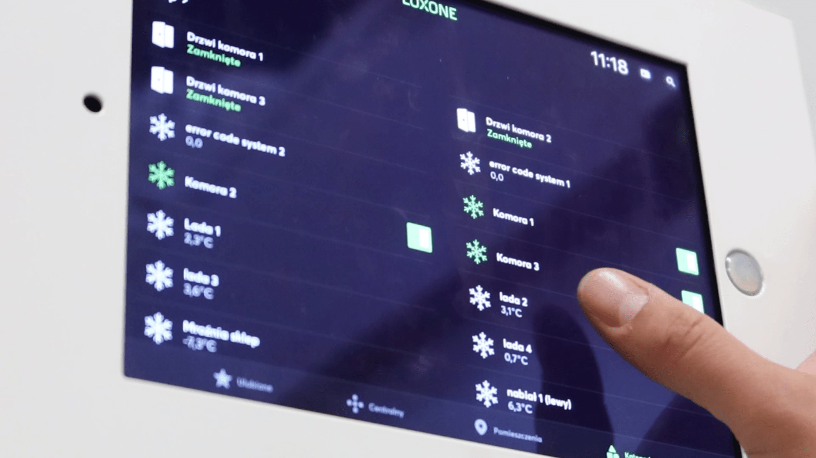 Dzięki kilku panelom sterującym rozmieszczonym w różnych miejscach galerii, każdy najemca ma dostęp do informacji związanych z jego lokalem.