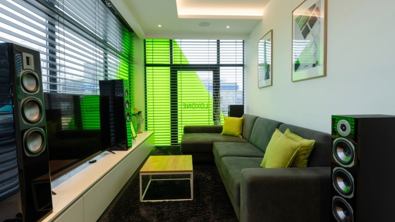 Salon w showroomie Loxone w Bytomiu