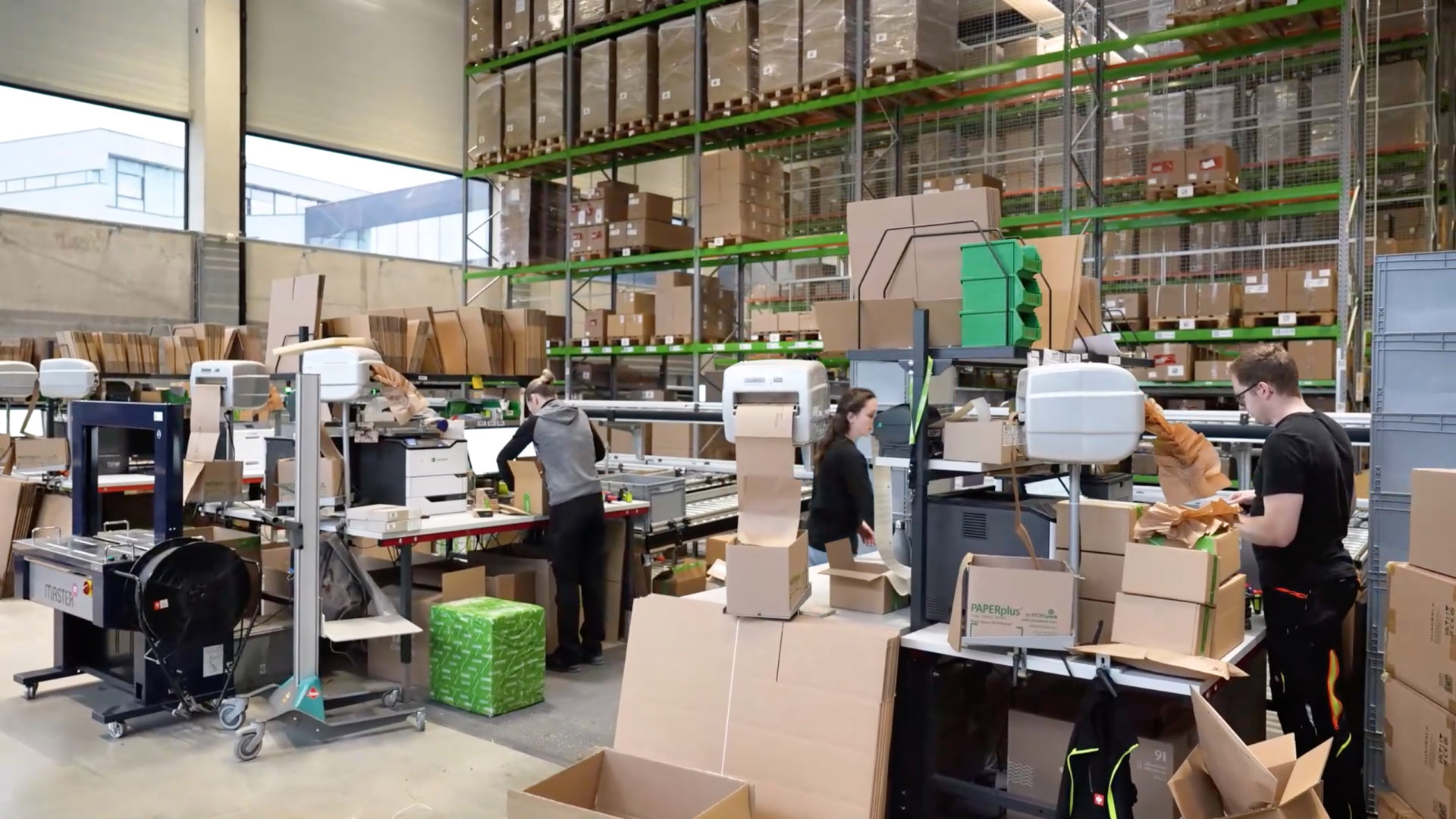 Centrum logistyczne Loxone