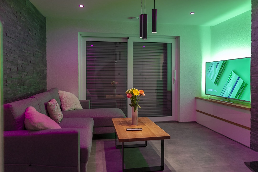 Obývačka v showrome HElektronik