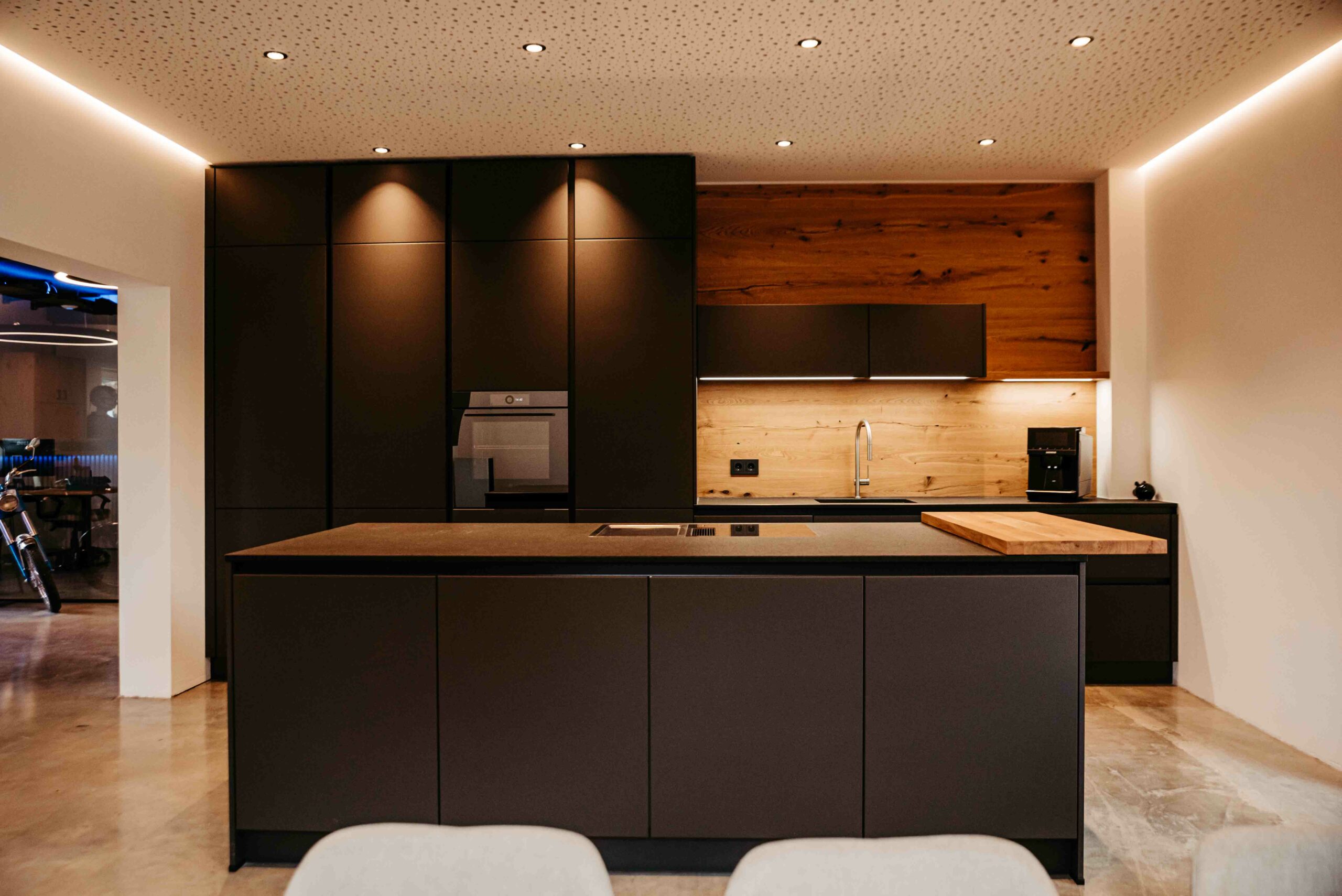 Showroom s inteligentnou automatizáciou Loxone