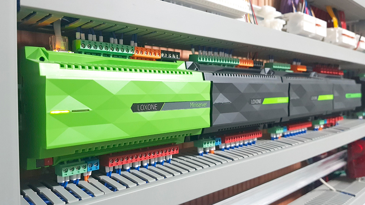 Miniserver v rozvádzači